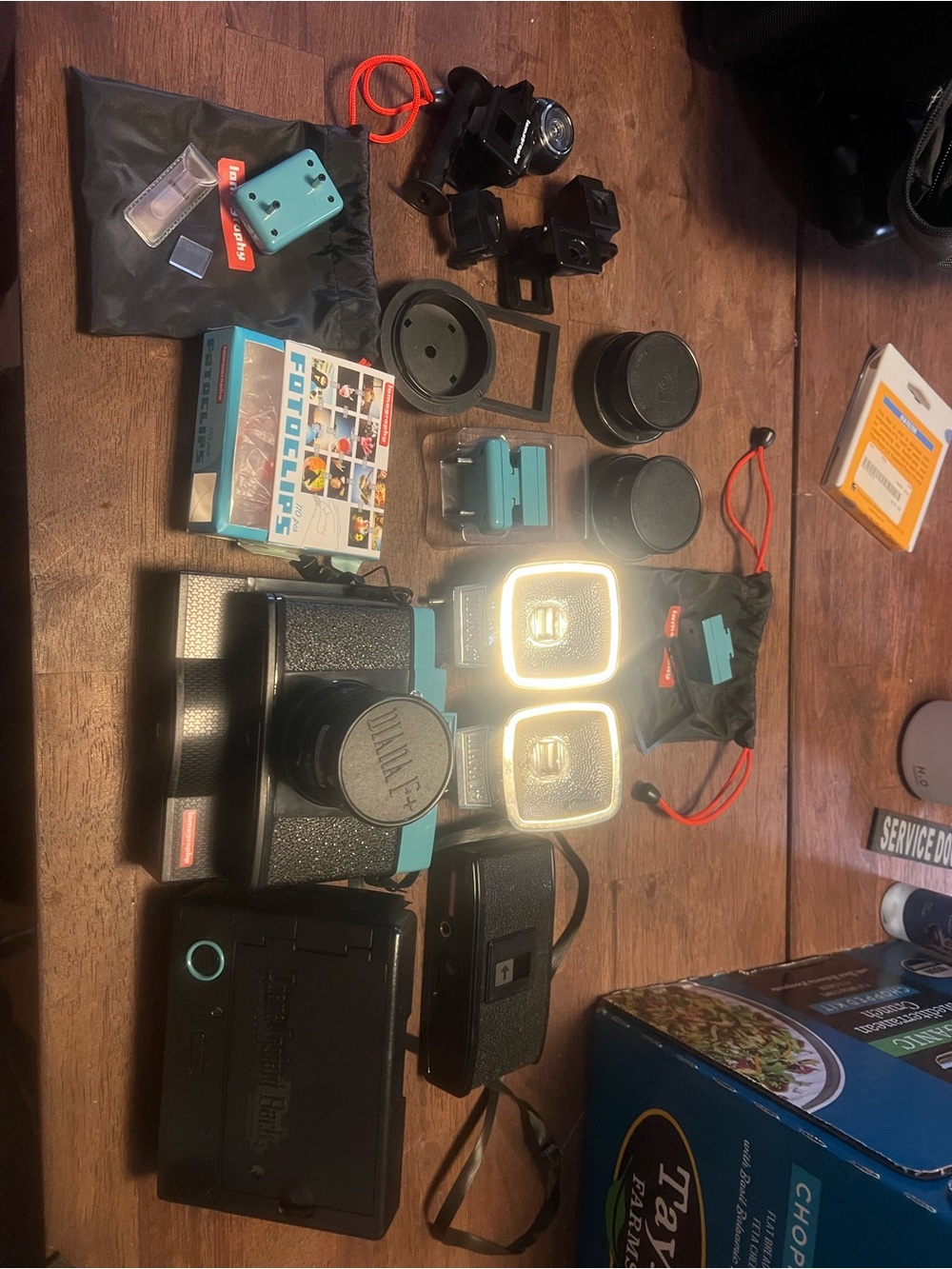 Twin Flash Film Camera Kit in Turquoise and Black - Unknown Brand